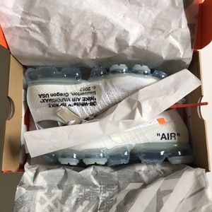 OFF-WHITE Nike air vapormax